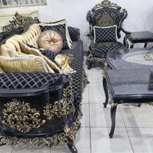 ROYAL TURKEY CHAIR. 10 SEATERS, WITH CENTER TABLE, AND SIDE STOOLS.