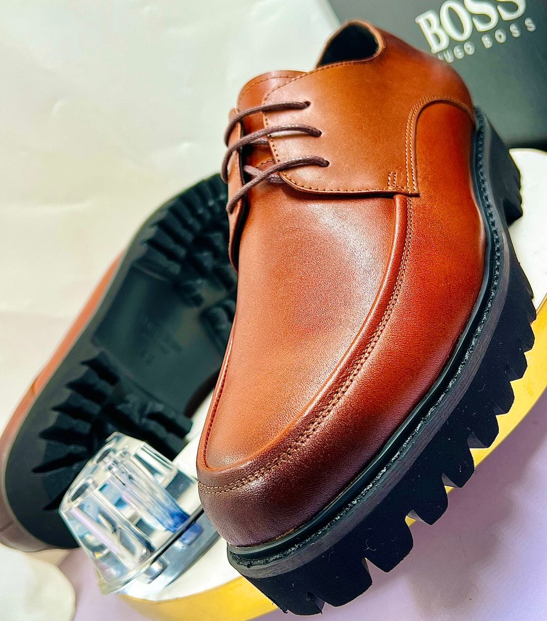 MEN'S SHOE - Image 2