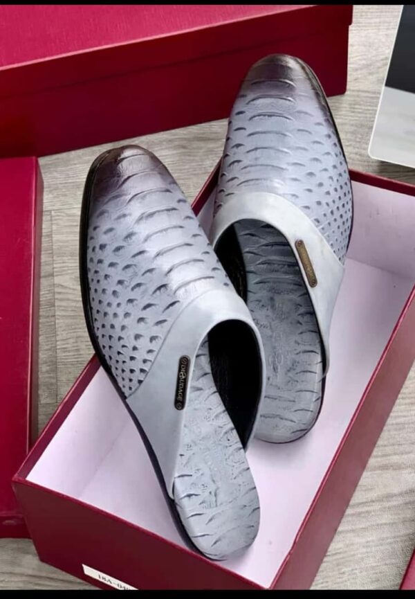 MEN SHOE