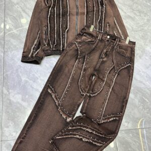 Quality up and down jeans