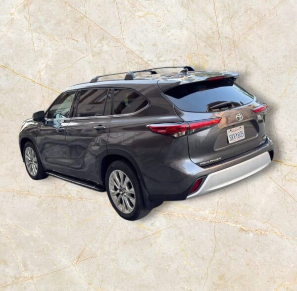 2020 TOYOTA HIGHLANDER XLE KEYLESS ENTRY.PRIZE = 60M. GIVEAWAY.