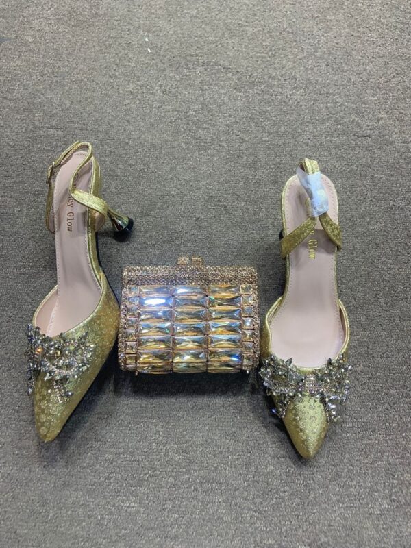 LADIES SHOE