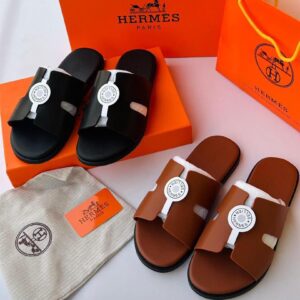 HERMÈS PAM TOP QUALITY AVAILABLE *SIZES 40 _____46*💯 *PRICE ₦85,000*✅