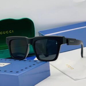 GUCCI BLACK : PRICE = 54K.