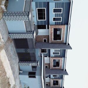 DISTRESS SALE:  Brand new 4 bedroom semi- detached duplex Enugu layout phase 2  Selling for 180M.