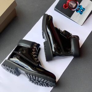 HIGH QUALITY SHOES